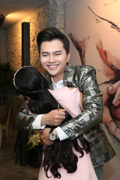 Phương Mỹ Chi, bé Ben góp giọng trong album của Nam Cường - Ảnh 1 Phương Mỹ Chi, bé Ben góp giọng trong album của Nam Cường - Ảnh 1