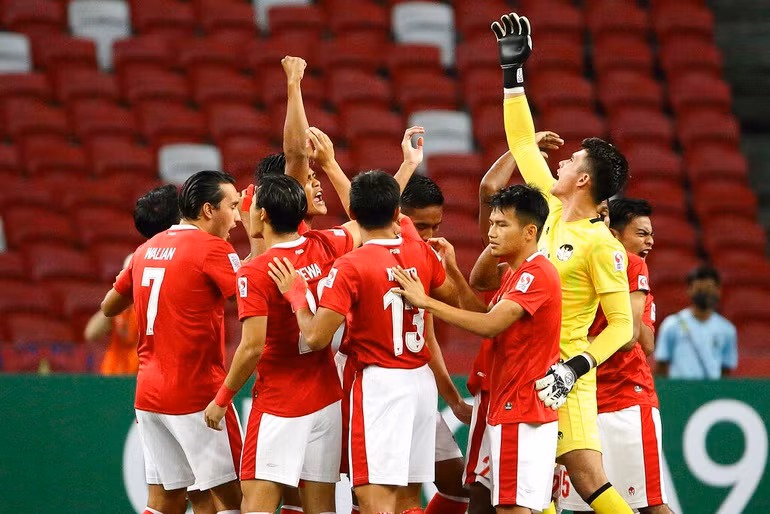 Cầu thủ Indonesia ăn mừng giành vé vào chung kết AFF Cup 2020.