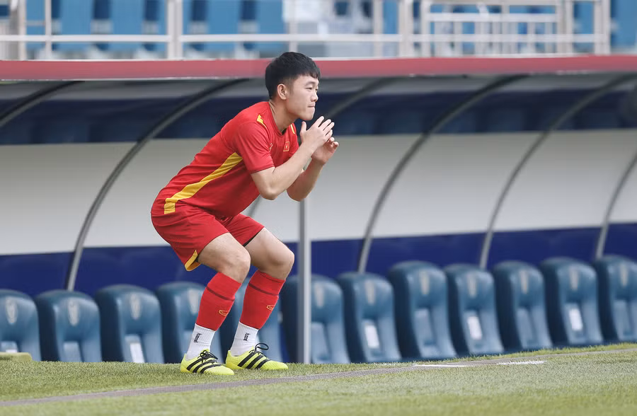 Xuân Trường chơi tốt ở trận thắng Indonesia 4-0