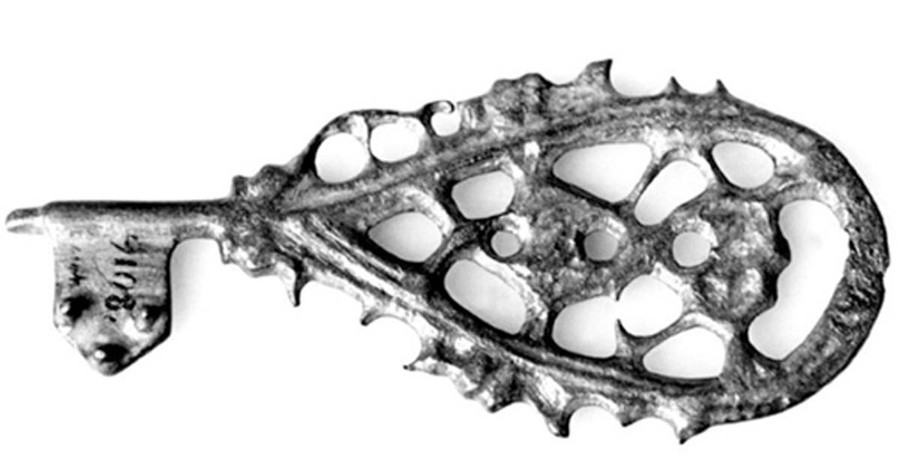 Một chiếc chìa khóa Viking thuộc thế kỷ VIII - IX được khảo cổ phát hiện. Ảnh: Ancient-origins.net