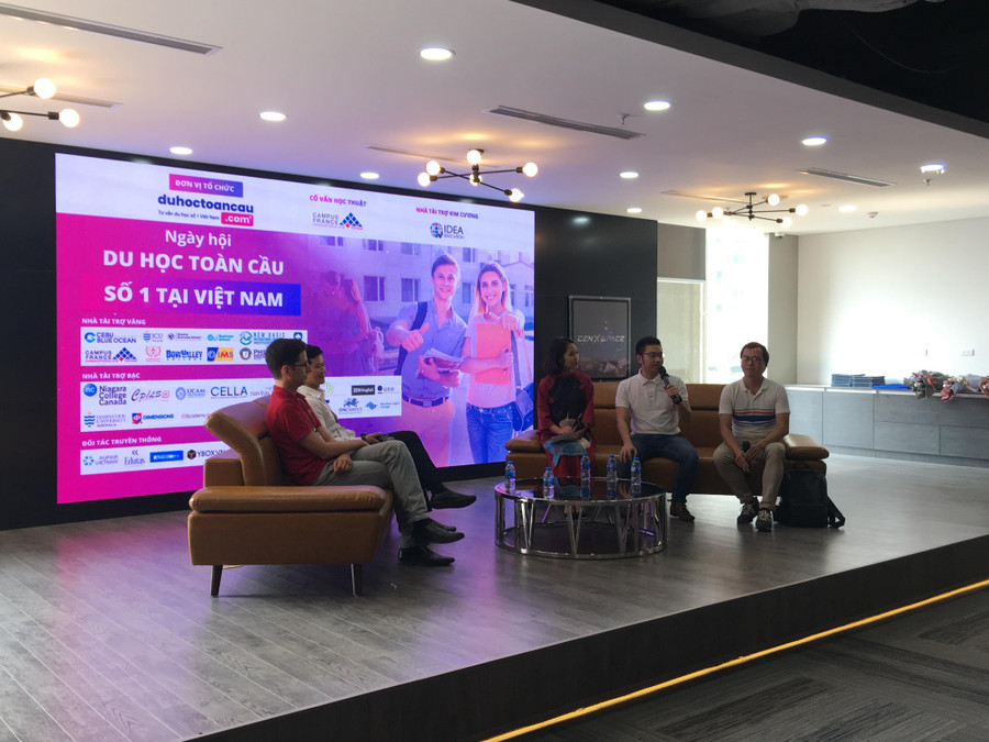 Các chuyên gia tư vấn du học cho phụ huynh và học sinh