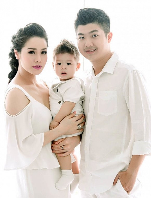 Nhật Kim Anh nghẹn ngào khi chia sẻ về cuộc hôn nhân với chồng cũ Bửu Lộc trong quá khứ, đó cũng là điều khiến cô buồn nhất