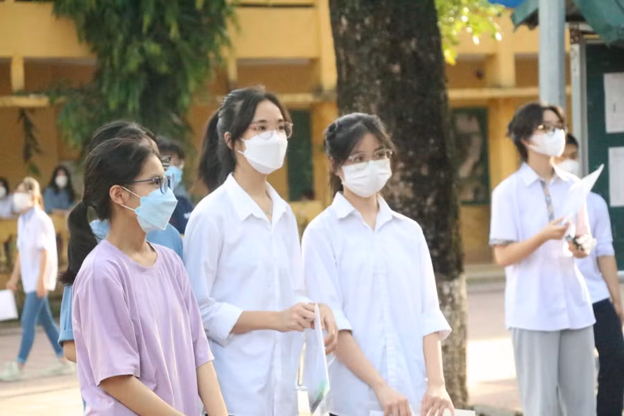 Đề thi Ngữ văn được học sinh đánh giá vừa sức. Ảnh: Tú Anh