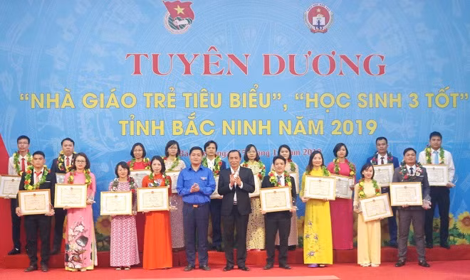 Bắc Ninh tuyên dương 37 nhà giáo trẻ tiêu biểu 