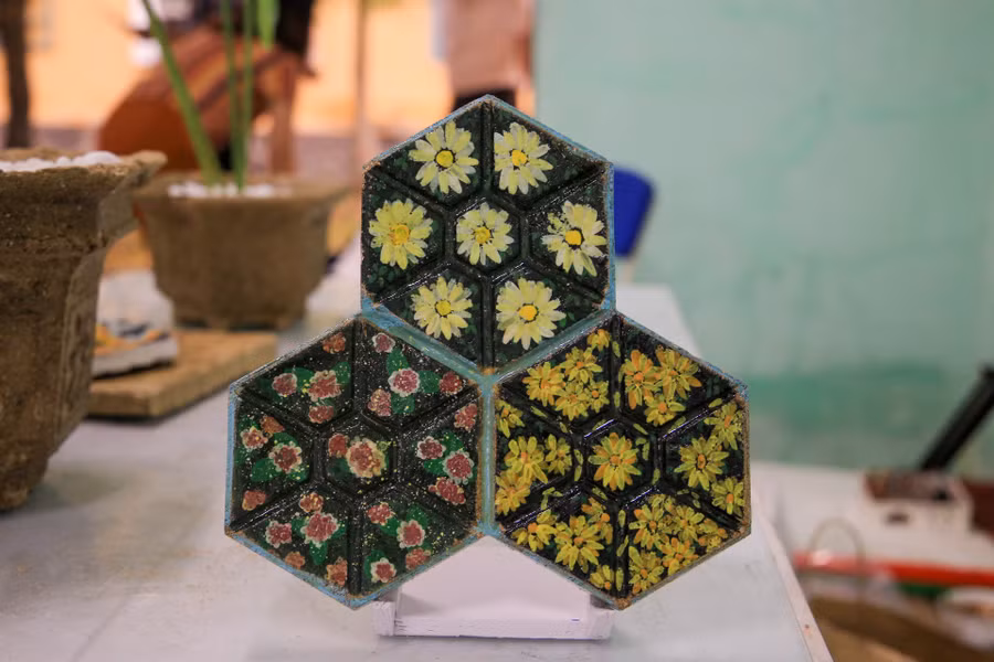 Đa dạng hình thức, mẫu mã, tiện sử dụng trong đời sống dân dụng hàng ngày.