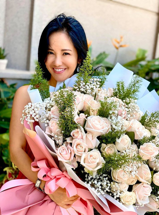 Ve ngoai cua ca si Hong Nhung o tuoi 50 hinh anh 13 honnhung7.jpg