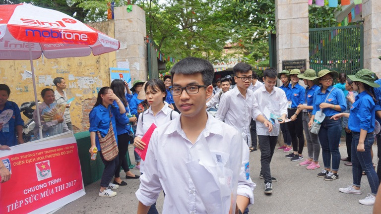 HS tham gia kỳ thi THPTQG 2017 (ảnh Lê Đăng)