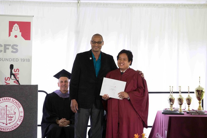 Lễ nhận bằng tốt nghiệp của Đỗ Nhật Nam Lễ nhận bằng tốt nghiệp của Đỗ Nhật Nam