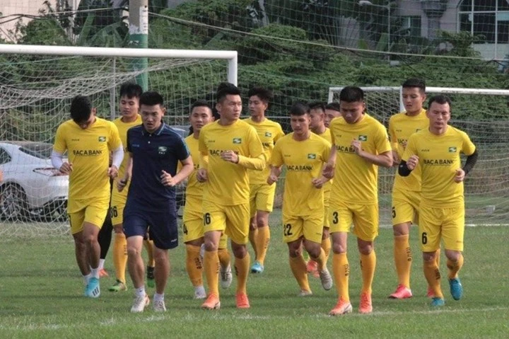 SLNA đang đứng chót bảng xếp hạng V-League 2021