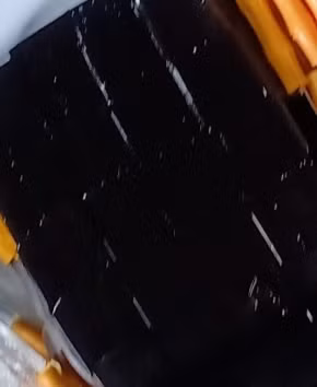 Sau mỗi bữa ăn ở Cao Bằng, du khách sẽ được thưởng thức thạch đen thơm mát.