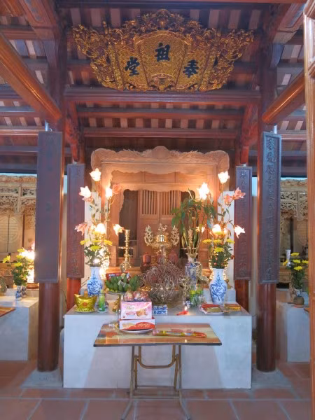 Ba đời liên tiếp đỗ tiến sĩ là hiện tượng hiếm trong khoa cử thời xưa.