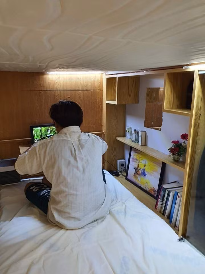 Bên trong một sleep box khu vực quận Tân Bình - Gò Vấp được quảng cáo trên Facebook.