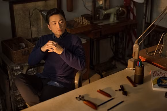 Gạt qua nỗi buồn mất giấy tờ, ca sĩ Lam Trường tung bộ ảnh với thần thái chuẩn soái ca-1