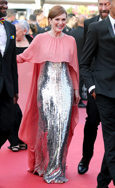 Mỹ nhân Thái chơi trội trên thảm đỏ LHP Cannes lấn át hàng loạt người đẹp ảnh 9 Mỹ nhân Thái chơi trội trên thảm đỏ lấn át cả loạt người đẹp khoe vòng 1