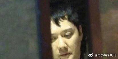 Nhan sắc xuống cấp trầm trọng sau kết hôn, có ai nhận ra đây là các nam thần Hoa ngữ? ảnh 7