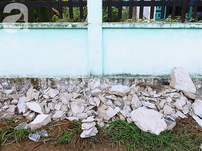 Cận cảnh hai khối bê tông giấu 2 thi thể đang phân huỷ Bình Dương, người môi giới mua nhà kể chi tiết bất ngờ - Ảnh 12. Cận cảnh hai khối bê tông giấu 2 thi thể đang phân huỷ Bình Dương, người môi giới mua nhà kể chi tiết bất ngờ - Ảnh 12.