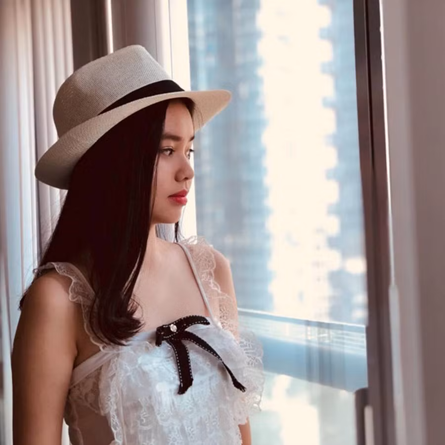 Nhan sắc cô gái Việt đóng cảnh nóng năm 13 tuổi trong phim Vợ ba-1