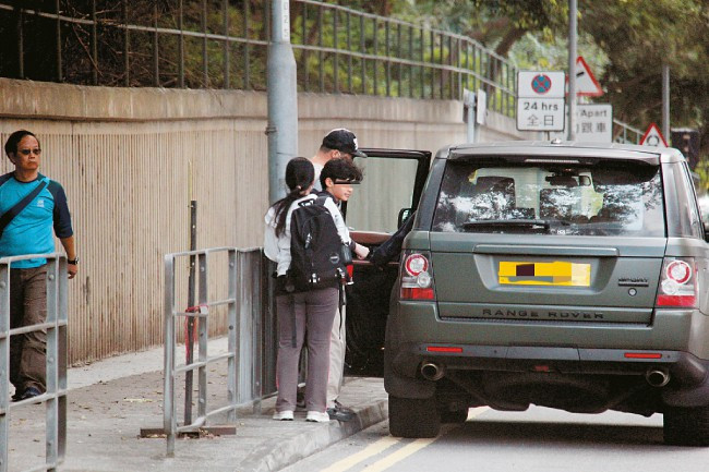 Con trai đầu của Trương Bá Chi lớn phổng phao, thần thái rất giống ông bố nổi tiếng Tạ Đình Phong - Ảnh 1. Con trai đầu của Trương Bá Chi lớn phổng phao, thần thái rất giống ông bố nổi tiếng Tạ Đình Phong - Ảnh 1.