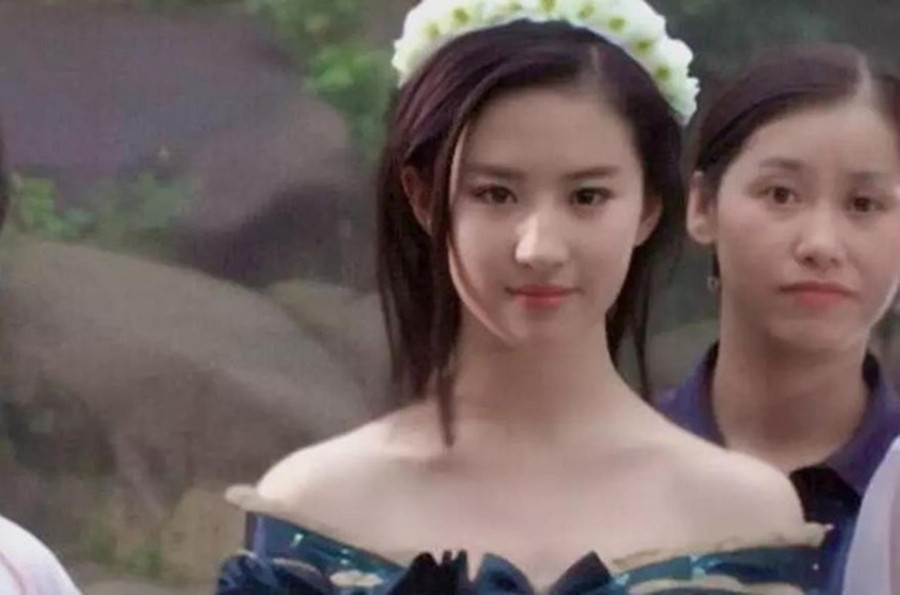 Lưu Diệc Phi: 16 tuổi đẹp không tì vết, đến khi 21 còn xinh hơn tiên-5