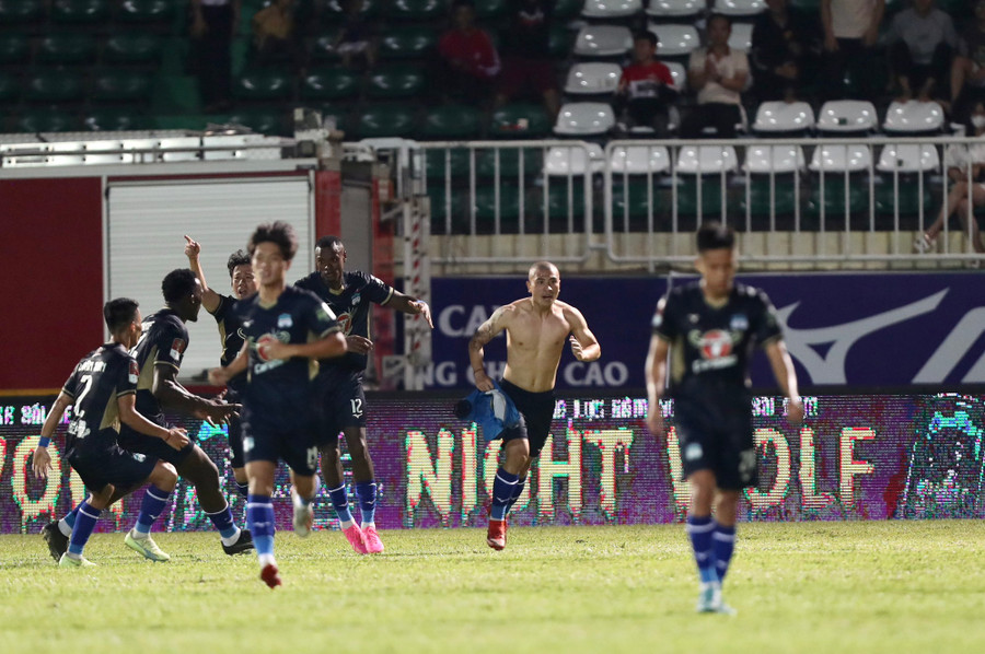 Hoàng Anh Gia Lai chưa thể bứt phá trên bảng xếp hạng.