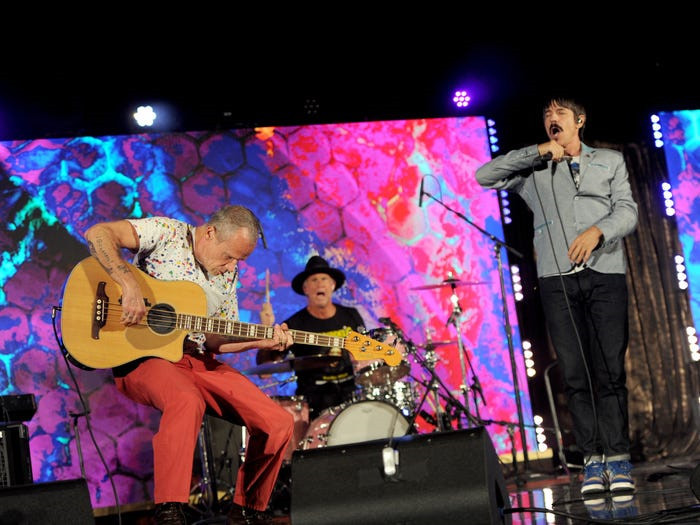 Tiệc gala hào nhoáng của tỷ phú và người nổi tiếng có gì? ảnh 5 Tiec gala hao nhoang cua ty phu va nguoi noi tieng co gi hinh anh 6