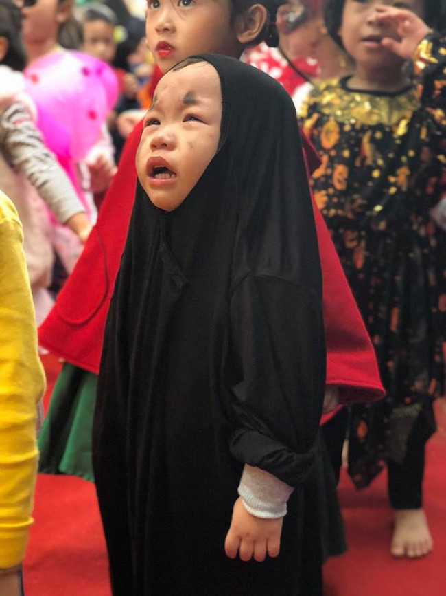 Vô Diện mùa Halloween năm nay đã tái xuất, kute hết nấc chứ không &quot;đáng sợ&quot; như mọi khi - Ảnh 6.