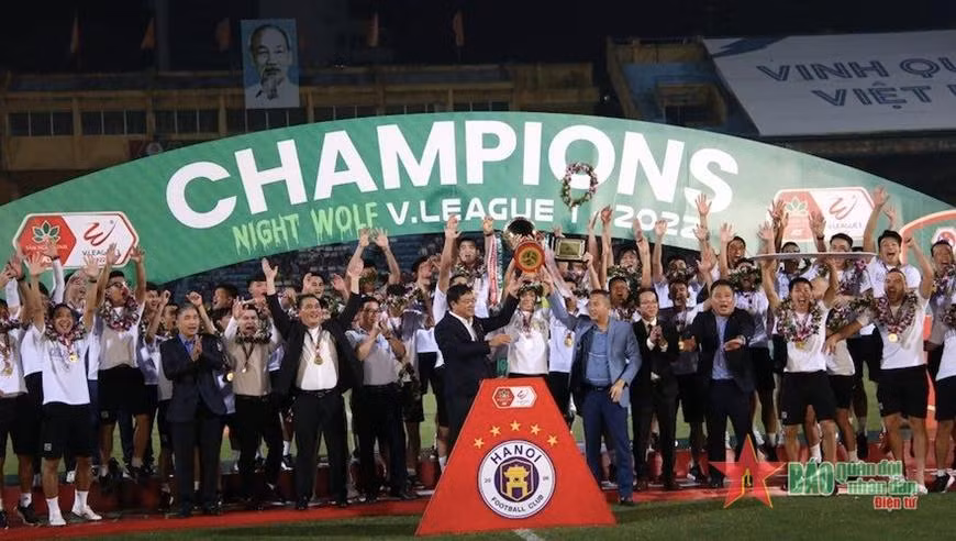 Vừa vô địch V.League 2022, Văn Hậu ‘tuyên chiến’ với Hoàng Anh Gia Lai 