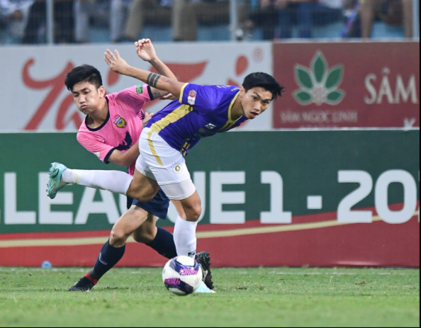 Văn Hậu đặt quyết tâm thắng Hoàng Anh Gia Lai ở 2 trận sắp tới.