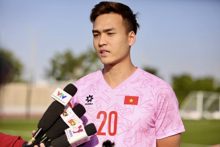 Trung vệ Việt Anh không e ngại đối đầu tuyển Nhật Bản ở Asian Cup 2023. Trung vệ Việt Anh không e ngại đối đầu tuyển Nhật Bản ở Asian Cup 2023.