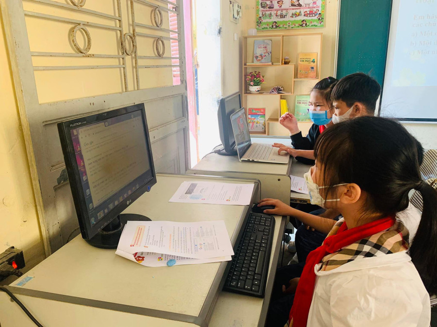 Các nhà trường đã ứng dụng công nghệ số để giao bài về nhà