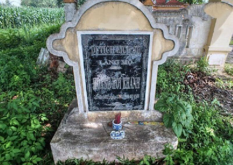 Khu lăng mộ Tiến sĩ Hoàng Hối Khanh.