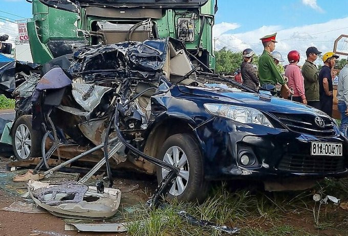 Xe chở 3 thành viên của Hoàng Anh Gia Lai gặp nạn. Xe chở 3 thành viên của Hoàng Anh Gia Lai gặp nạn.