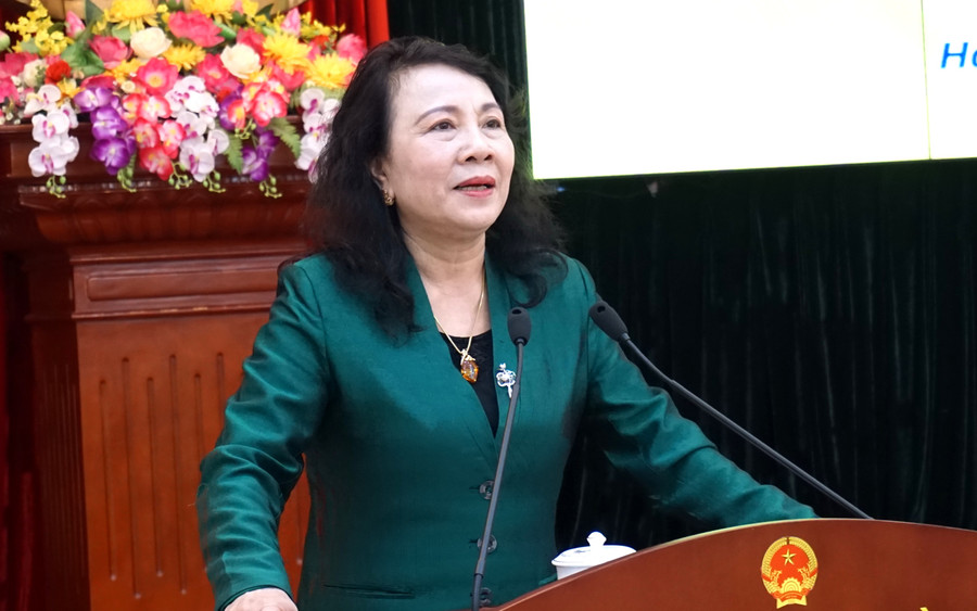 Thứ trưởng Nguyễn Thị Nghĩa phát biểu tại buổi lễ tổng kết