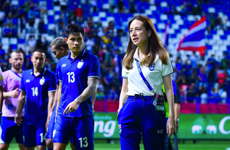 Tỷ phú Madam Pang có đóng góp rất lớn cho thành công của bóng đá Thái Lan những năm qua. Tỷ phú Madam Pang có đóng góp rất lớn cho thành công của bóng đá Thái Lan những năm qua.