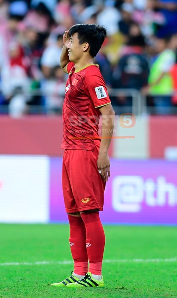 Xuất thân từ CLB bóng đá quân đội Viettel, Tiến Dũng tạo dấu ấn mạnh mẽ đúng phong cách người lính