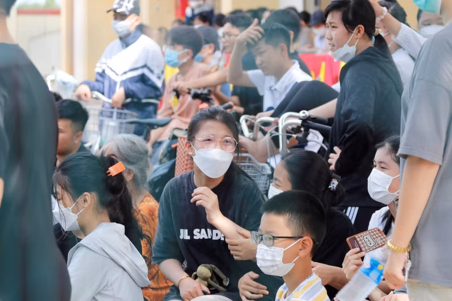 Không khí ở trận chung kết tại Trường THCS Bắc Hồng giống như các trận đấu ở giải chuyên nghiệp.