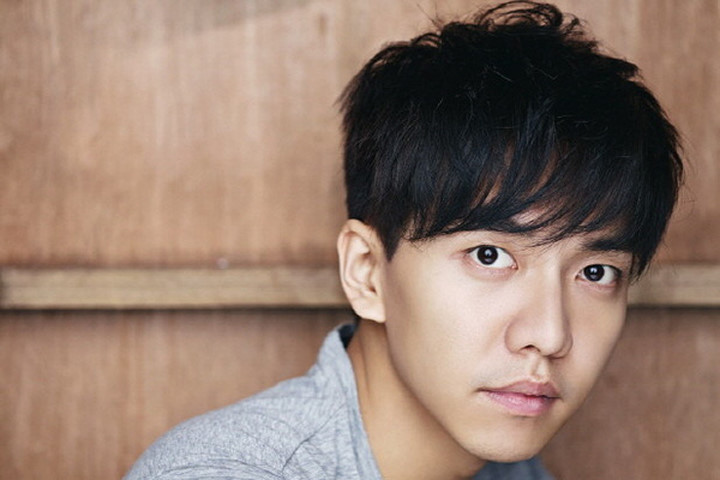 Lee Seung Gi đâm đơn kiện vì bị đồn có con rơi