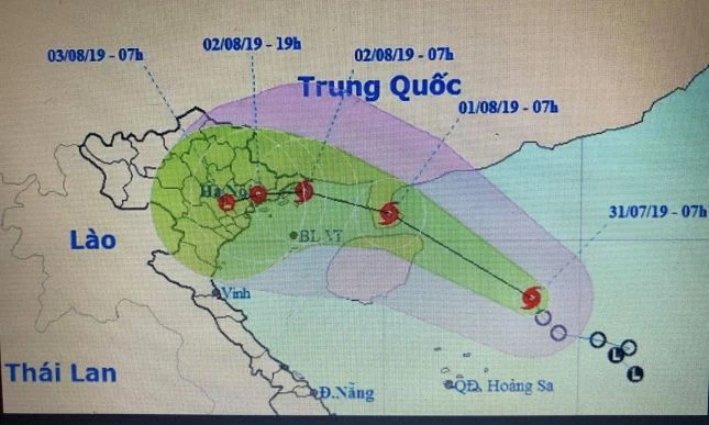 Bão WIPHA tiến thẳng vào các tỉnh từ Quảng Ninh và Thái Bình