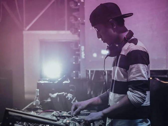Nghề DJ: Dễ tiếp cận nhưng khó bám trụ