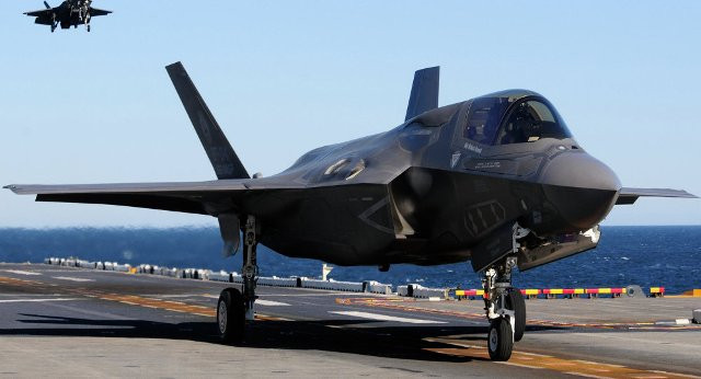 Lầu Năm Góc: Máy bay F-35 không thích hợp cho chiến đấu