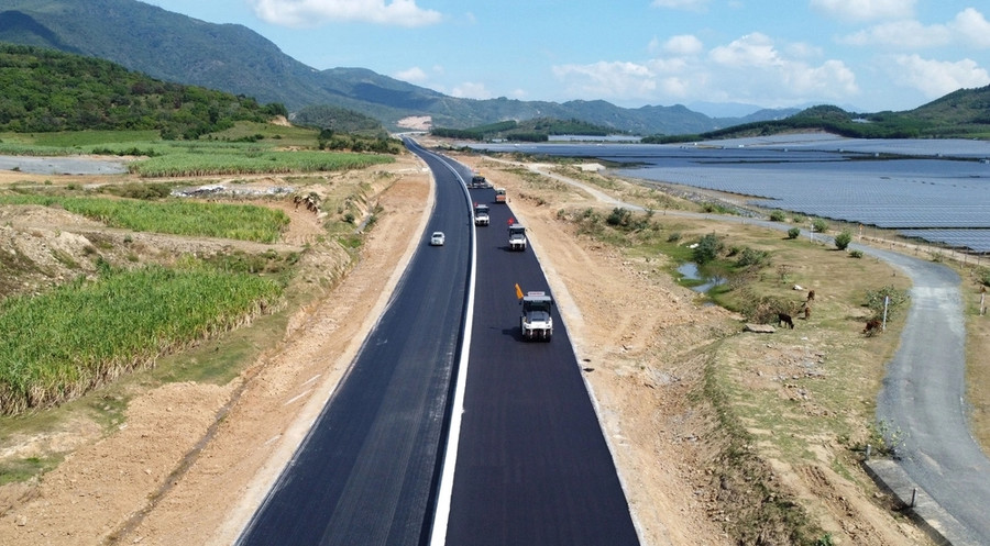 Đắk Lắk yêu cầu đảm bảo bàn giao tối thiểu 70% mặt bằng dự án đường bộ cao tốc Khánh Hòa - Buôn Ma Thuột trước 30/6. (Ảnh minh họa)