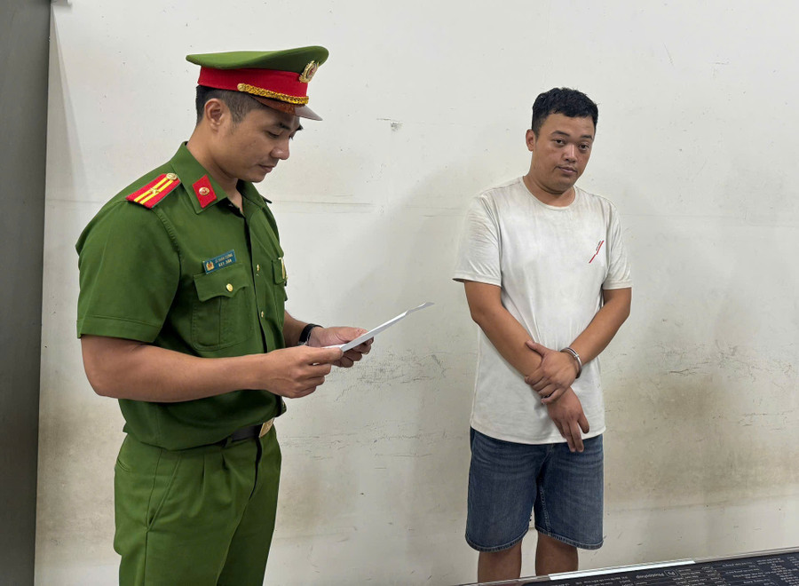 Thái Ngọc Anh bị tạm giữ hình sự để điều tra hành vi cưỡng đoạt tài sản. bat-dtg-taxi.jpg