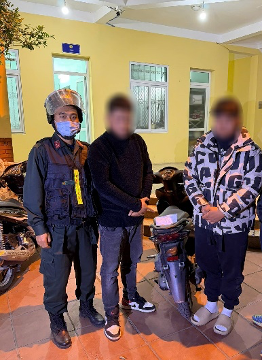 Hai đối tượng bị bắt giữ.(Ảnh:CAHN).