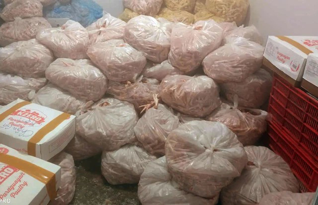 Hàng hóa không rõ nguồn gốc xuất xứ, không đảm bảo vệ sinh an toàn thực phẩm. chan-ga.jpg