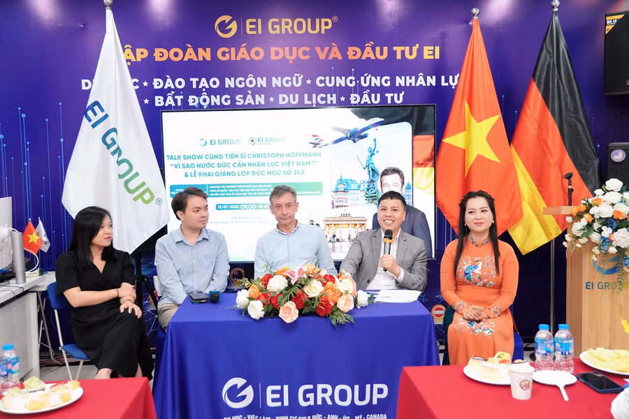 Ảnh: EI Group khai giảng lớp Đức ngữ và Talkshow.