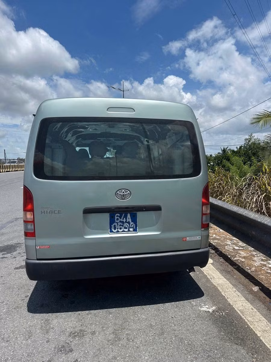 Ảnh: Cục CSGT xử lý xe biển xanh vi phạm.