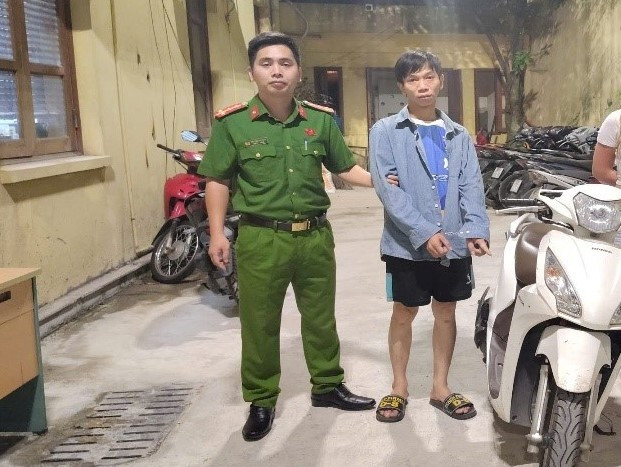 Nghi phạm trộm xe máy du khách nước ngoài. (Ảnh: CAHN).