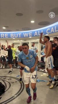 'Người của Man City’ cuồng nhiệt mừng ngôi vương