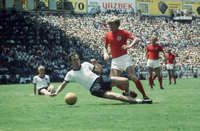 ‘Hoàng đế bóng đá’ Beckenbauer qua đời