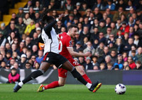 Liverpool soán vị trí Man City, trở lại đường đua vô địch 